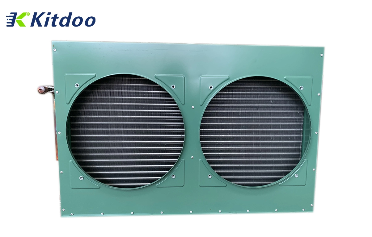 Cold storage air cooled condenser in refrigeration system
