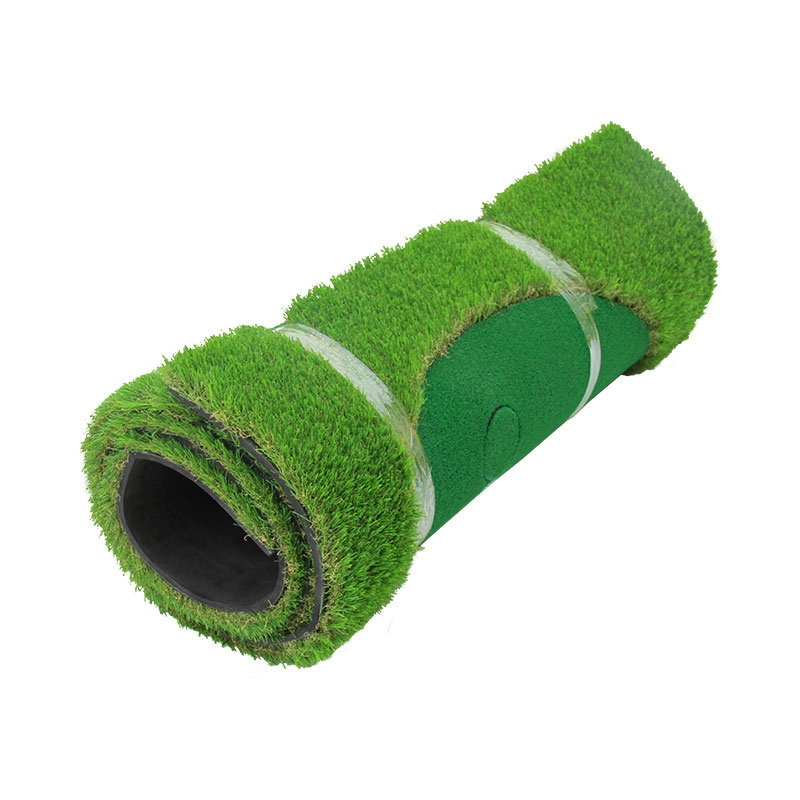 Enhanced golf green practice mat set