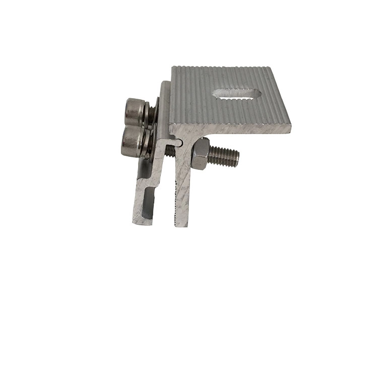 Trapezodial Metal Roof Clamp Solar Mounting System