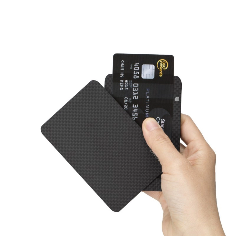 RFID blocking card that can protect bank cards in wallet