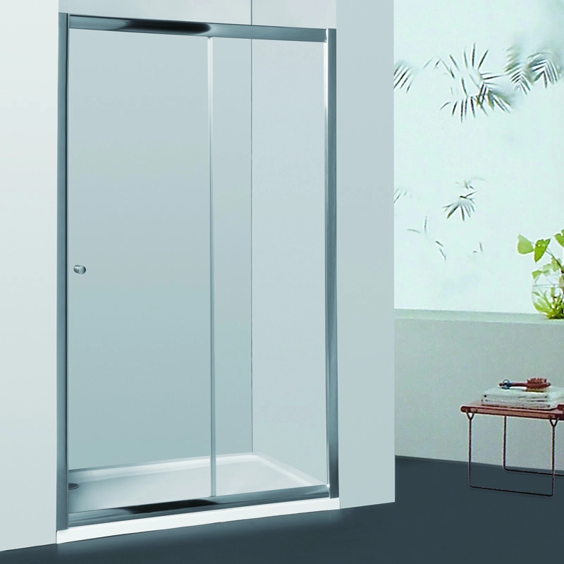 In-line shower screens with sliding rollers