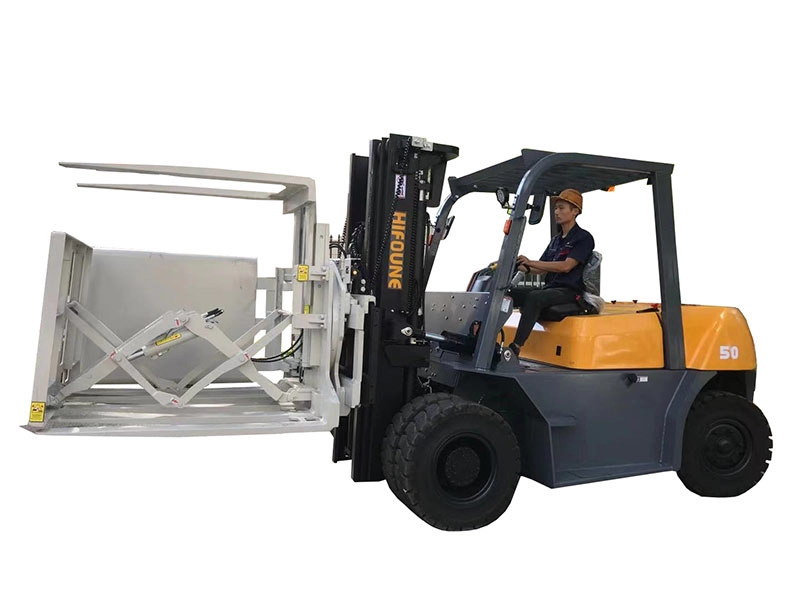 Heavy Duty 5 ton Diesel Forklift Truck with Revolving Pushoff For Sale