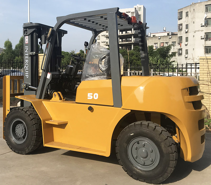 Double Front Wheel Big 5 ton Diesel Forklift with Optional Attachment
