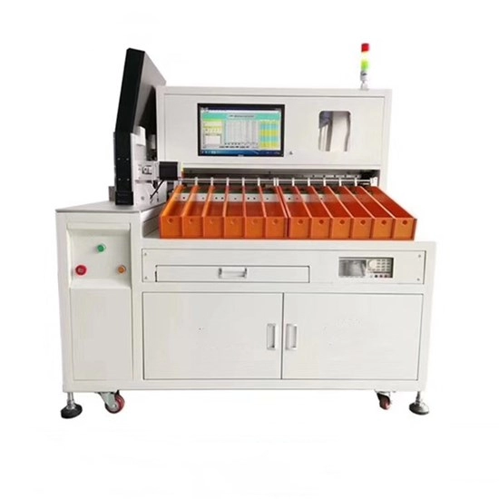 Automatic 13 Channel 18650 2665032650 21700 Cylindrical Battery Sorter/Selector For Battery Pack Assembly