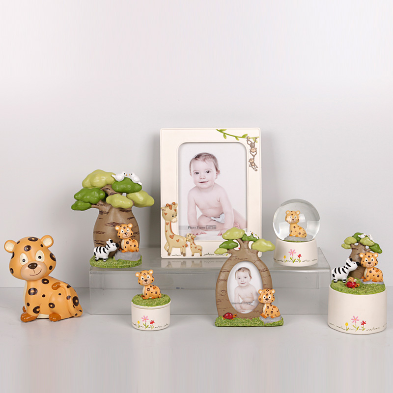 Resin Baby GIFT WITH Frame MONEY BANK