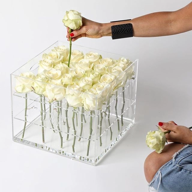 Wholesale Waterproof Acrylic Flower Storage Box Rose Packing Box
