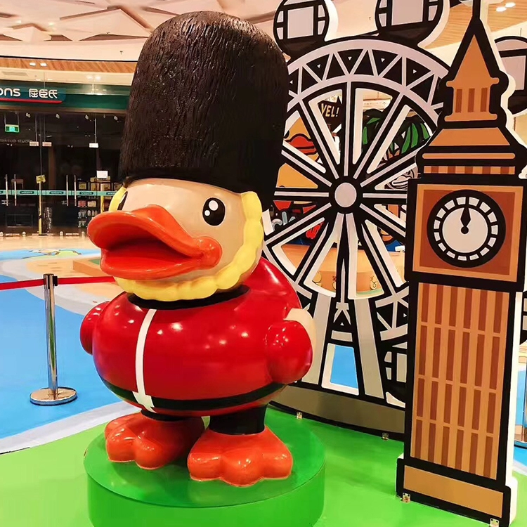 Fiberglass cartoon duck giant duck statue for shopping mall