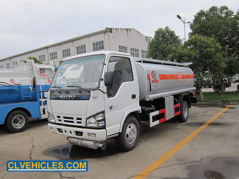 ISUZU 600P 5000 liter oil tanker truck