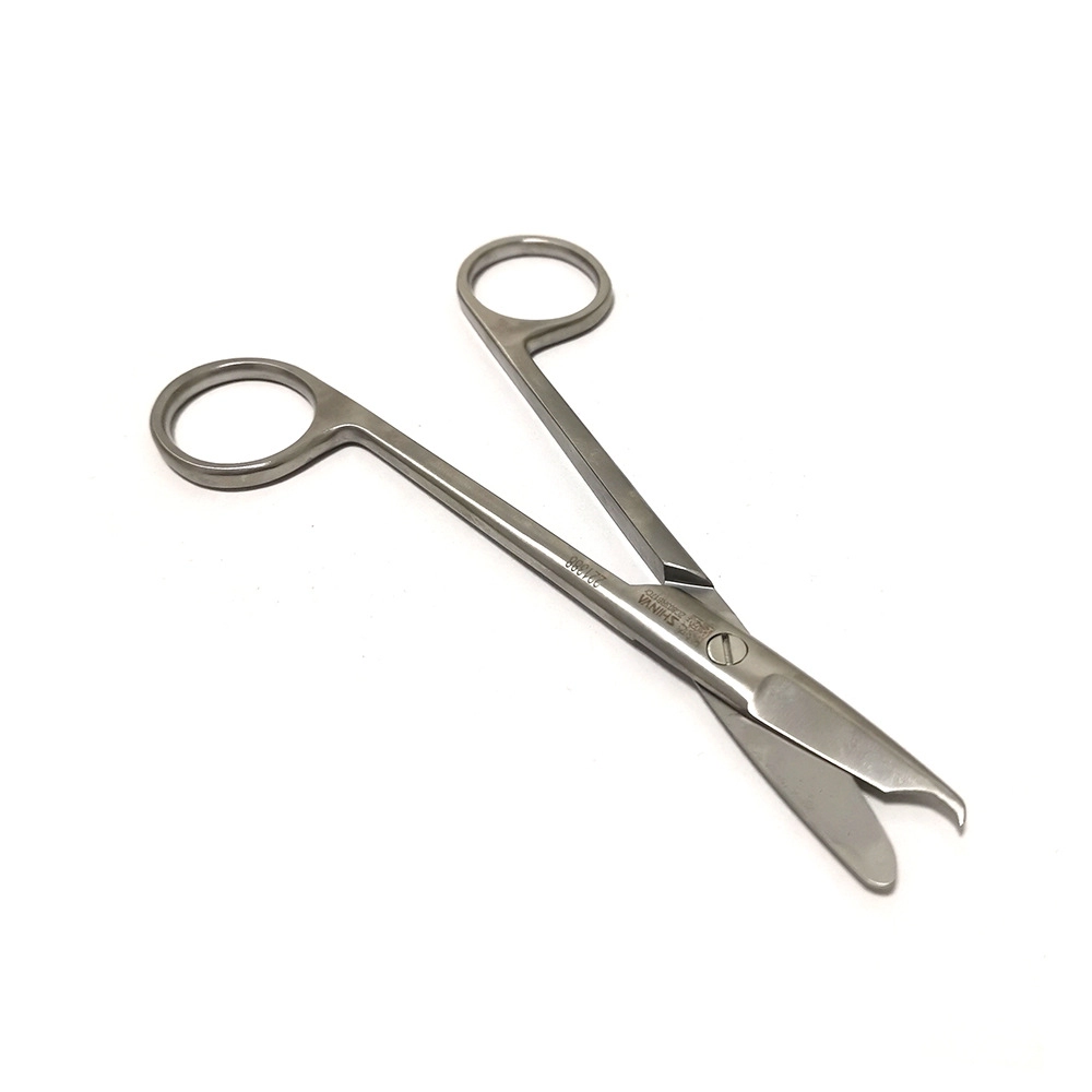 Sharp Surgical Scissors And Stainless Steel Bandage Scissors