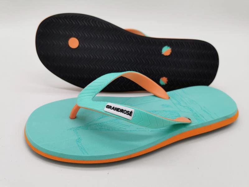summer beach soft sole refreshing sandals
