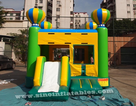 4 big balloons kids inflatable combo bouncy castle with slide made of best pvc tarpaulin