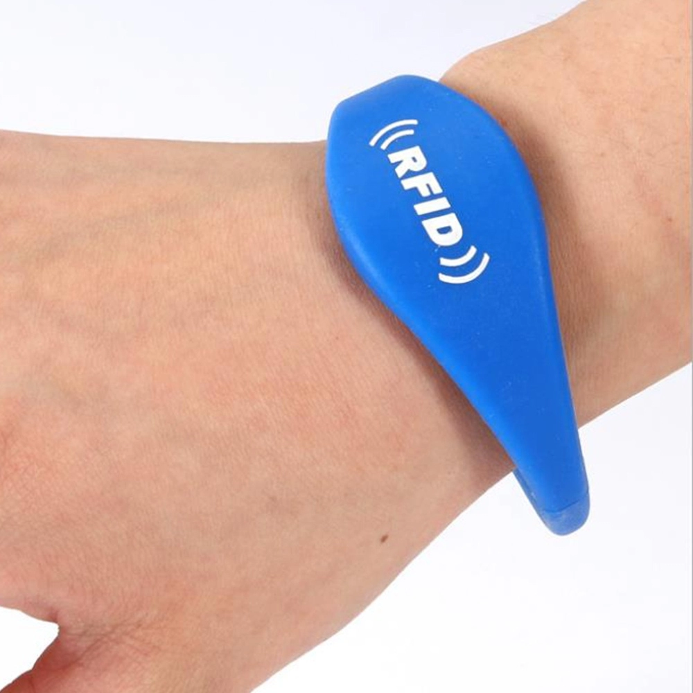 Wholesale Custom Smart Proximity Bracelets Access Control Soft Silicone RFID Wristband