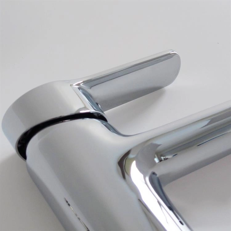Single Handle Bathroom Chrome Basin Water Faucet