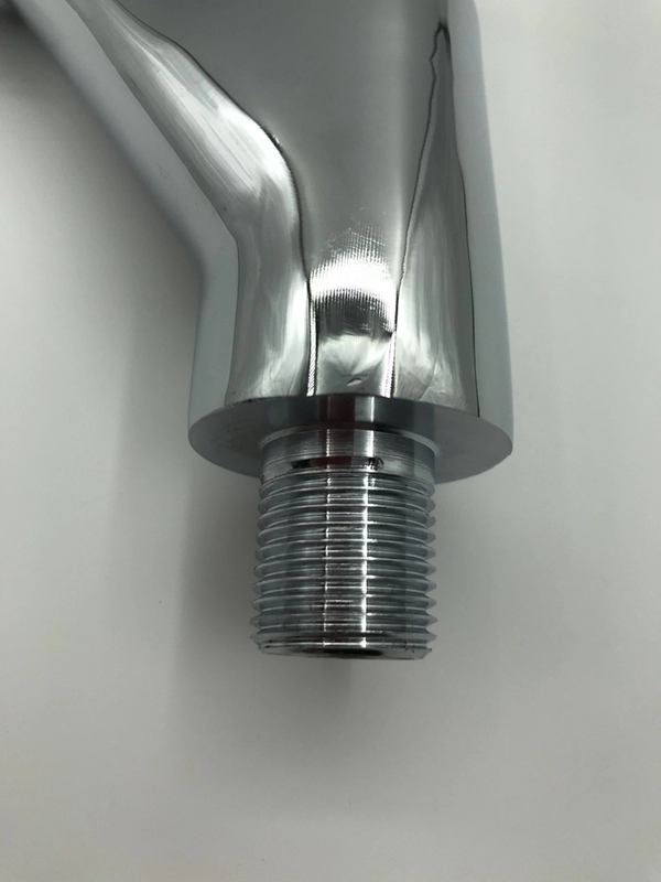 Lavatory Faucet in Polished Chrome