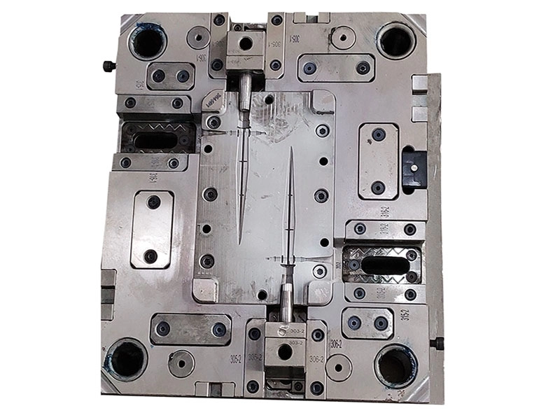 Precision Injection Mold for Irrigation Part
