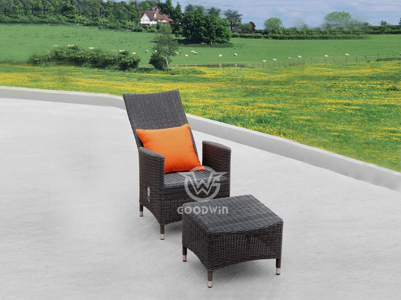 Outdoor Wicker Rattan High back Leisure Chair With Footstool