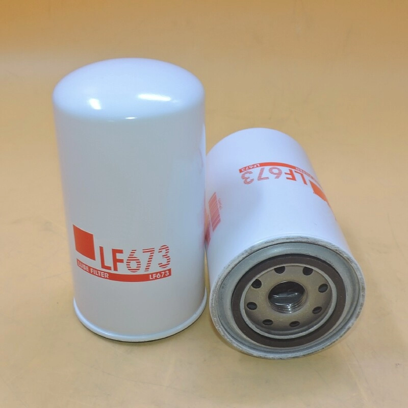 Oil Filter LF673 B167 P558250 W950/14 C-5401