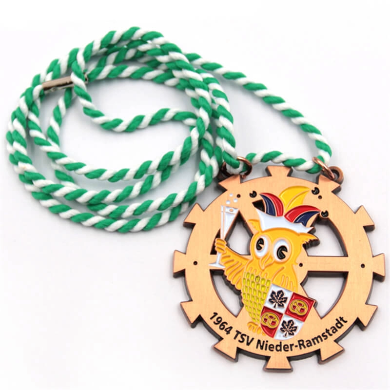 Custom zinc alloy cutout souvenir medal with rope