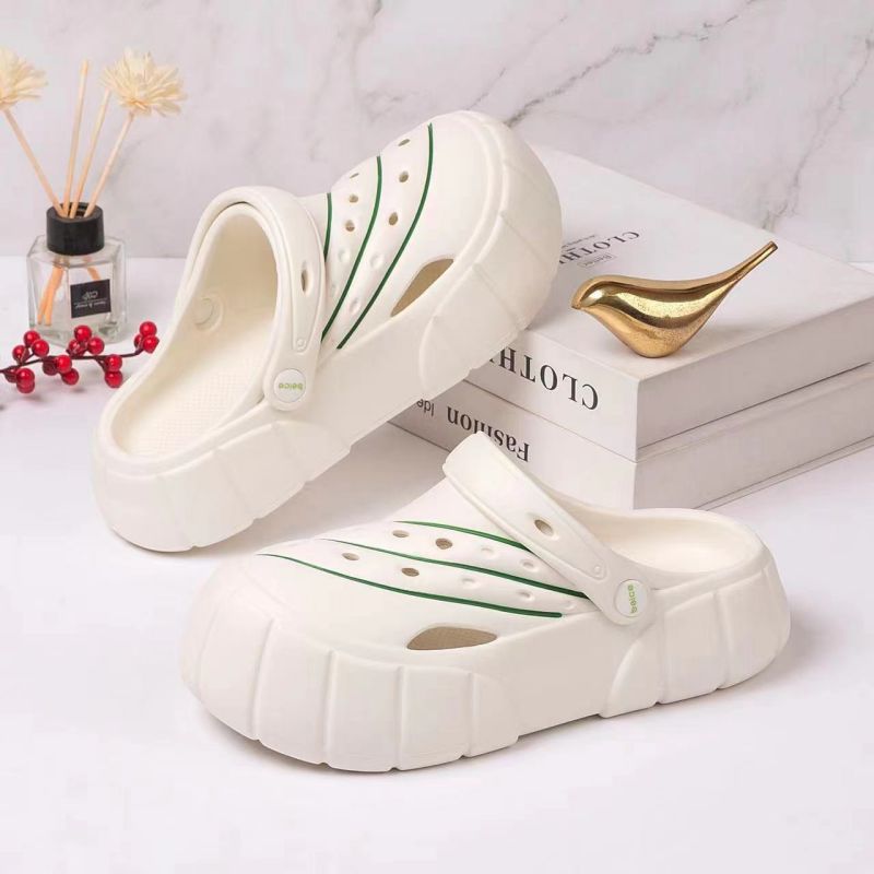 Thick Sole Painted Women Garden Shoes
