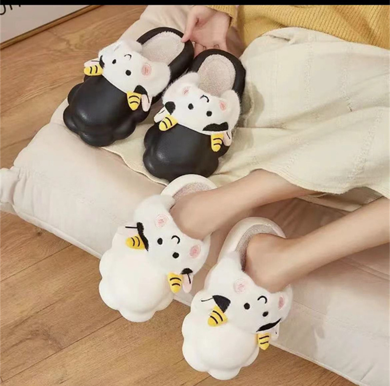 Cute Sheep Indoor And Outdoor Cotton Slippers