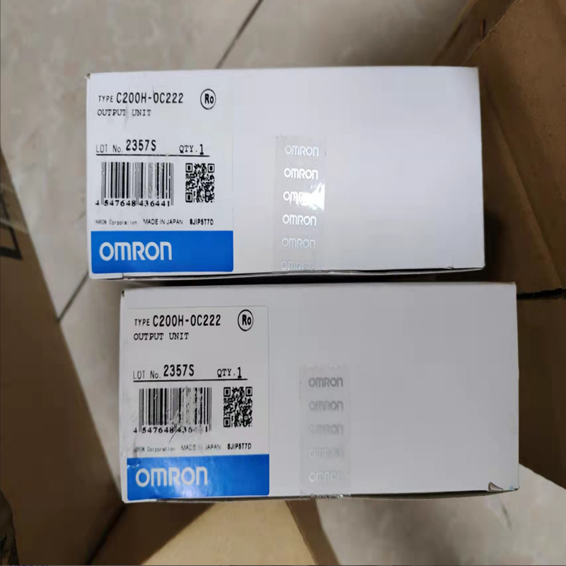New Omron PLC Module C200H-OC222