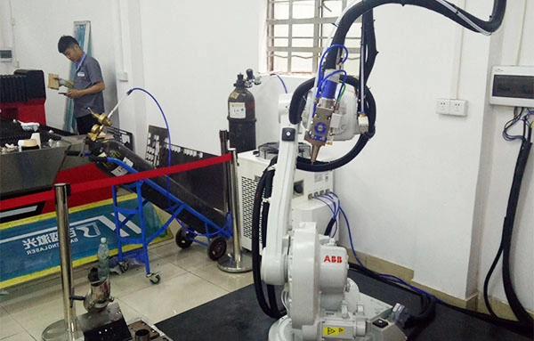 Baisheng Robotic Arm Laser Cutting and Welding Machine for 3D Processing