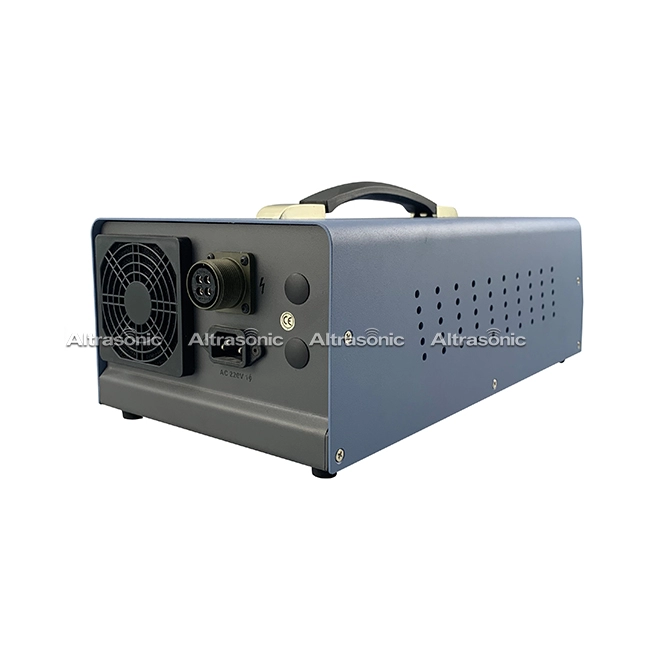 20Khz 2000W Ultrasonic PVC Welding Generator