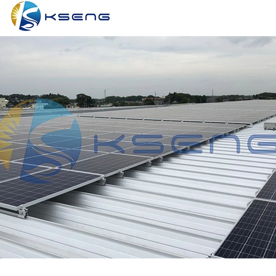 Railless solar mounting bracket system for metal roof