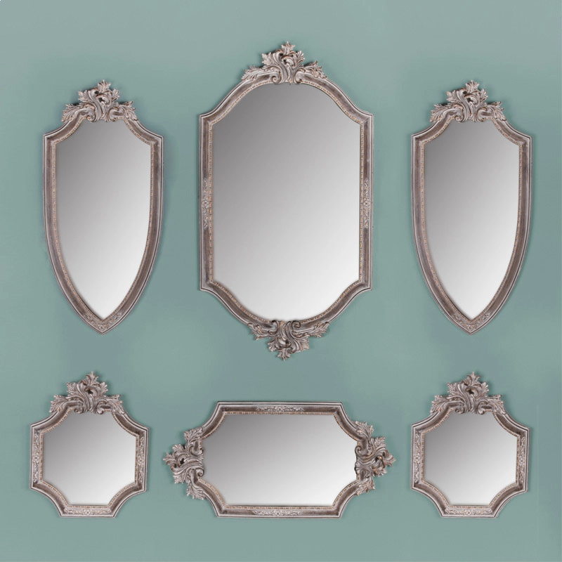 Classical Wall mirror in different sizes