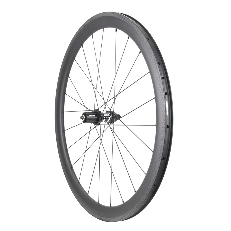 Lightcarbon 700c full carbon road wheels with DT350 hubs
