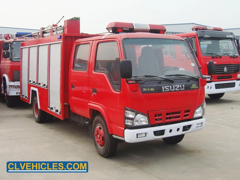 ISUZU 2500 liter water tank and 1500 liter foam tank fire fighting truck