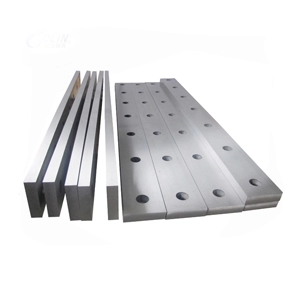 Guillotine blades for shearing machine