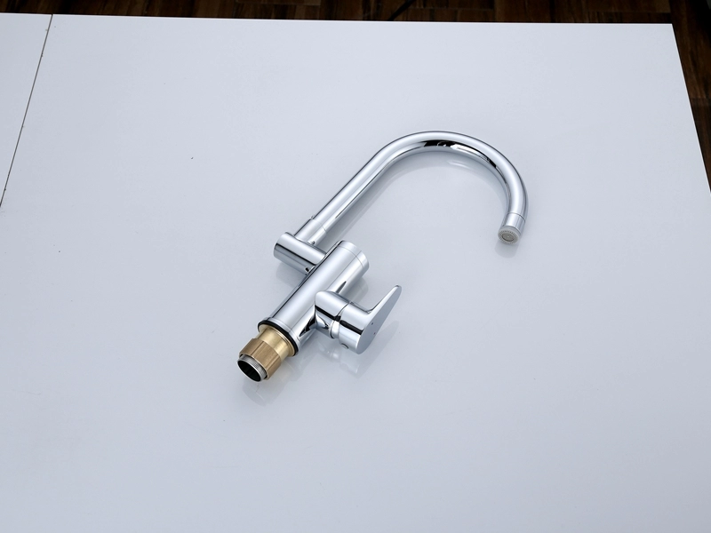 Spray and stream Kitchen Faucet with Watch