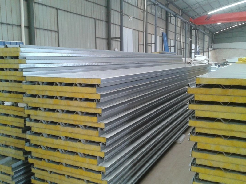 Insulated Glass Wool Sandwich Panel for Metal Roof System