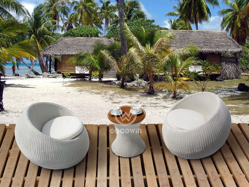 3 Pieces Outdoor Rattan Leisure Chairs Set
