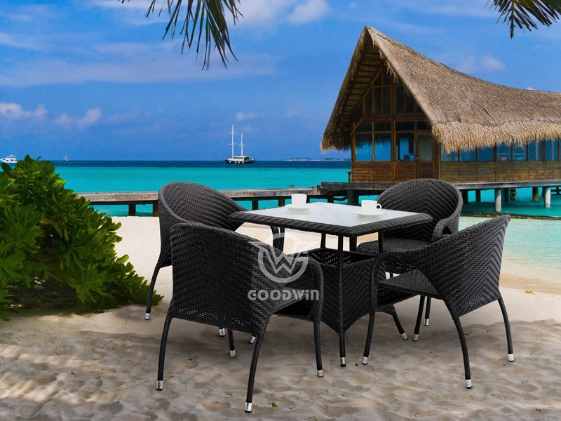 Outdoor Synthetic Wicker Dining Set For 4