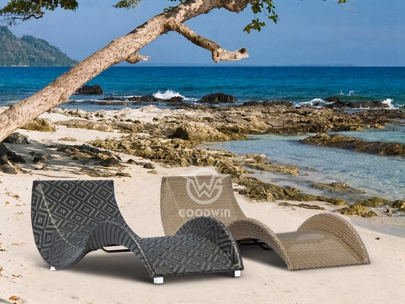 S Shape Outdoor Synthetic Rattan Chaise Lounge
