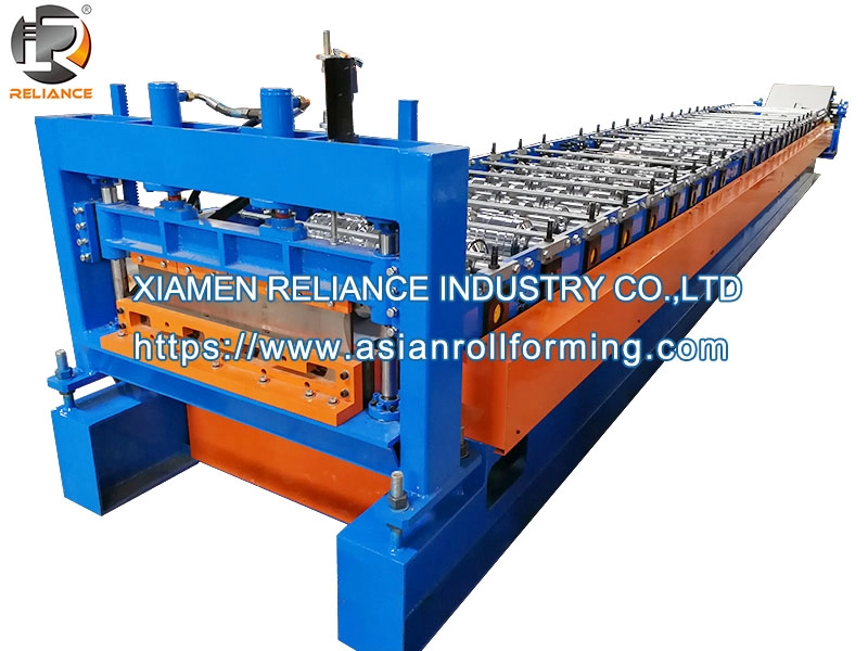 Clip Lock Roofing Sheet Roll Forming Machine