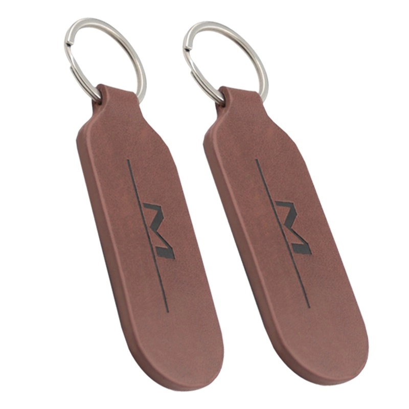 Custom logo brown pu leather keychain supplier