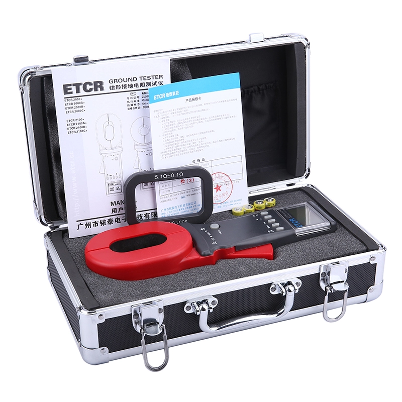 ETCR2000C+ Clamp Earth Resistance Tester