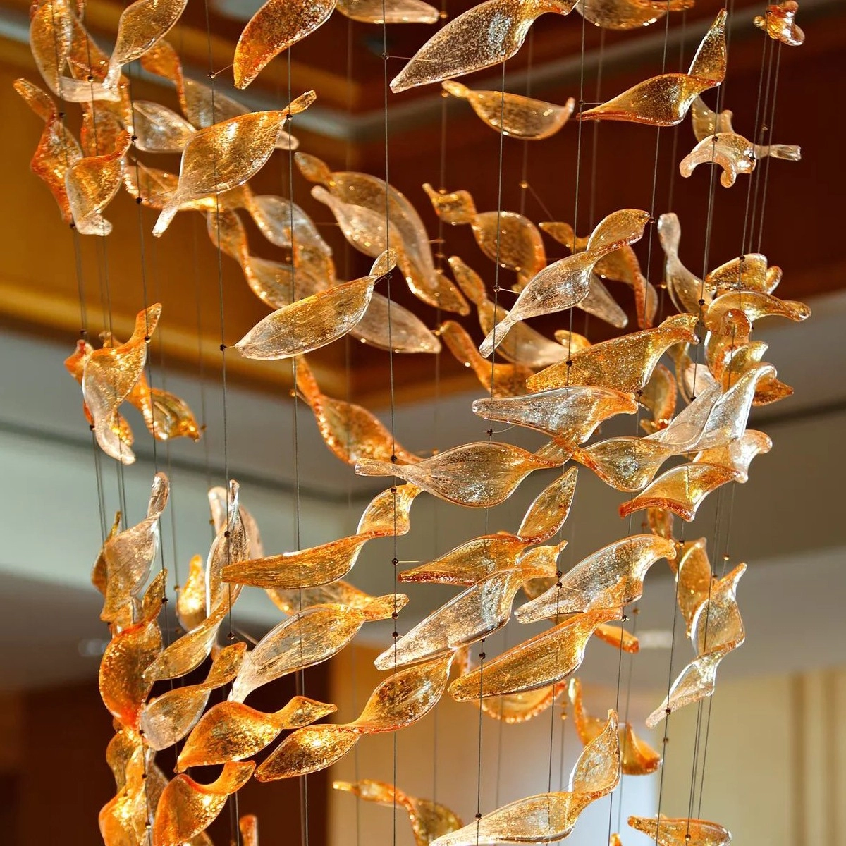 Long flying glass leaves chandelier