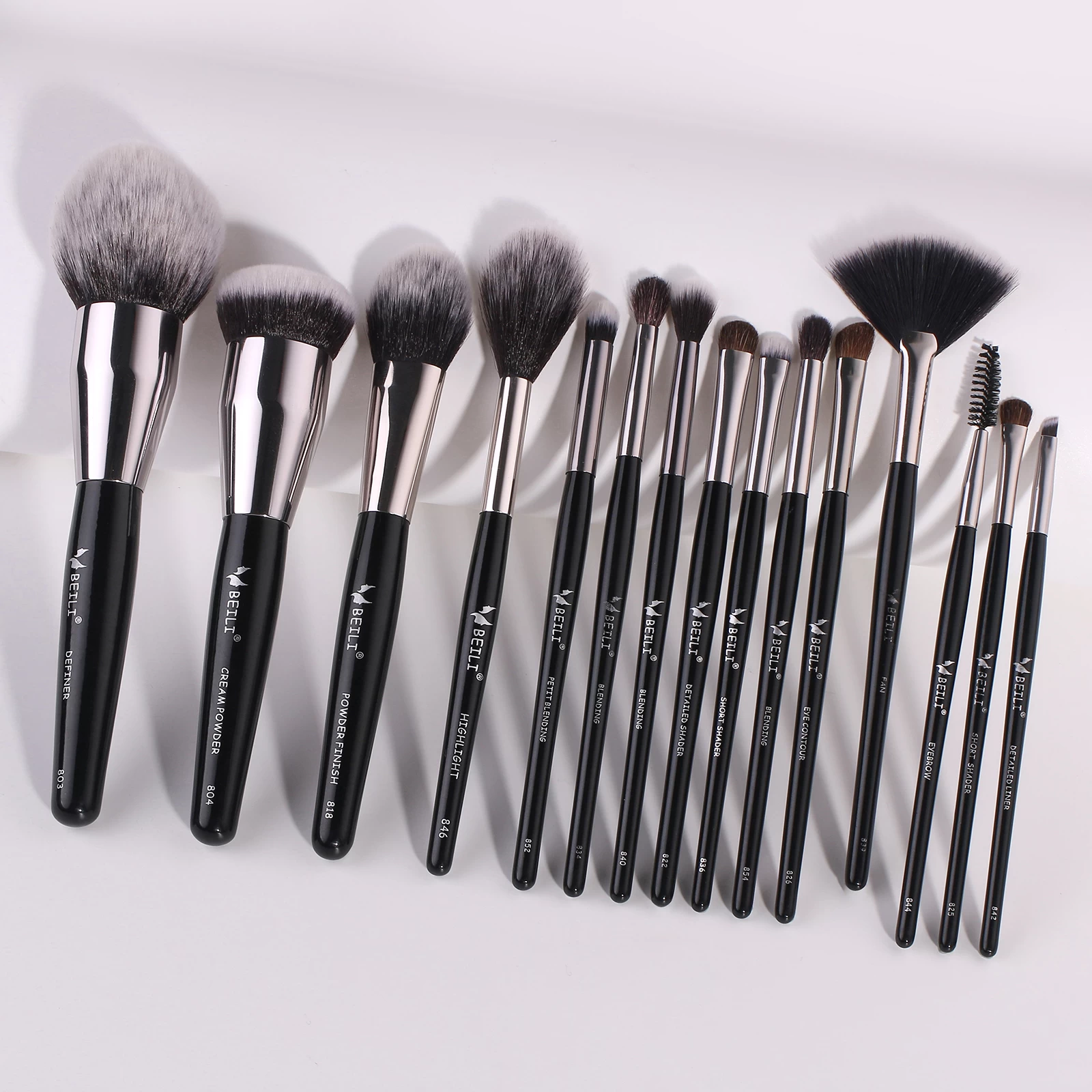 Set full set of makeup tools, soft and non-shedding makeup brush
