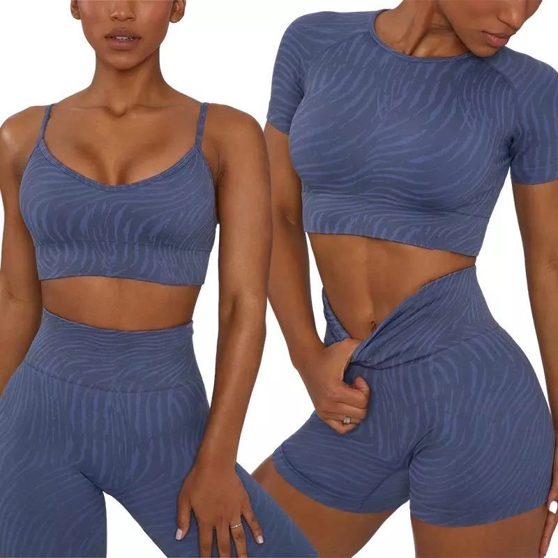 Factory New Design Striped Seamless Fitness Wear Gym Clothes for Women, Custom Stretchy Yoga Bra + Sports Leggings Set