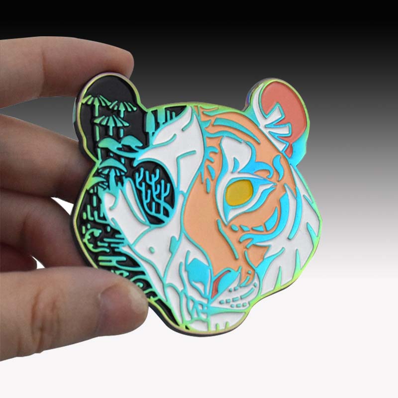 Custom Rainbow Plating Soft Enamel Pin Animal Tiger Head Pin Man Manufacturer Making Lapel Pin