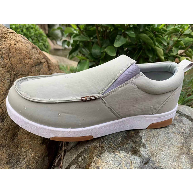 Water Repellent Diabetic Shoes Comfortable and Breathable Shoes for The Elderly